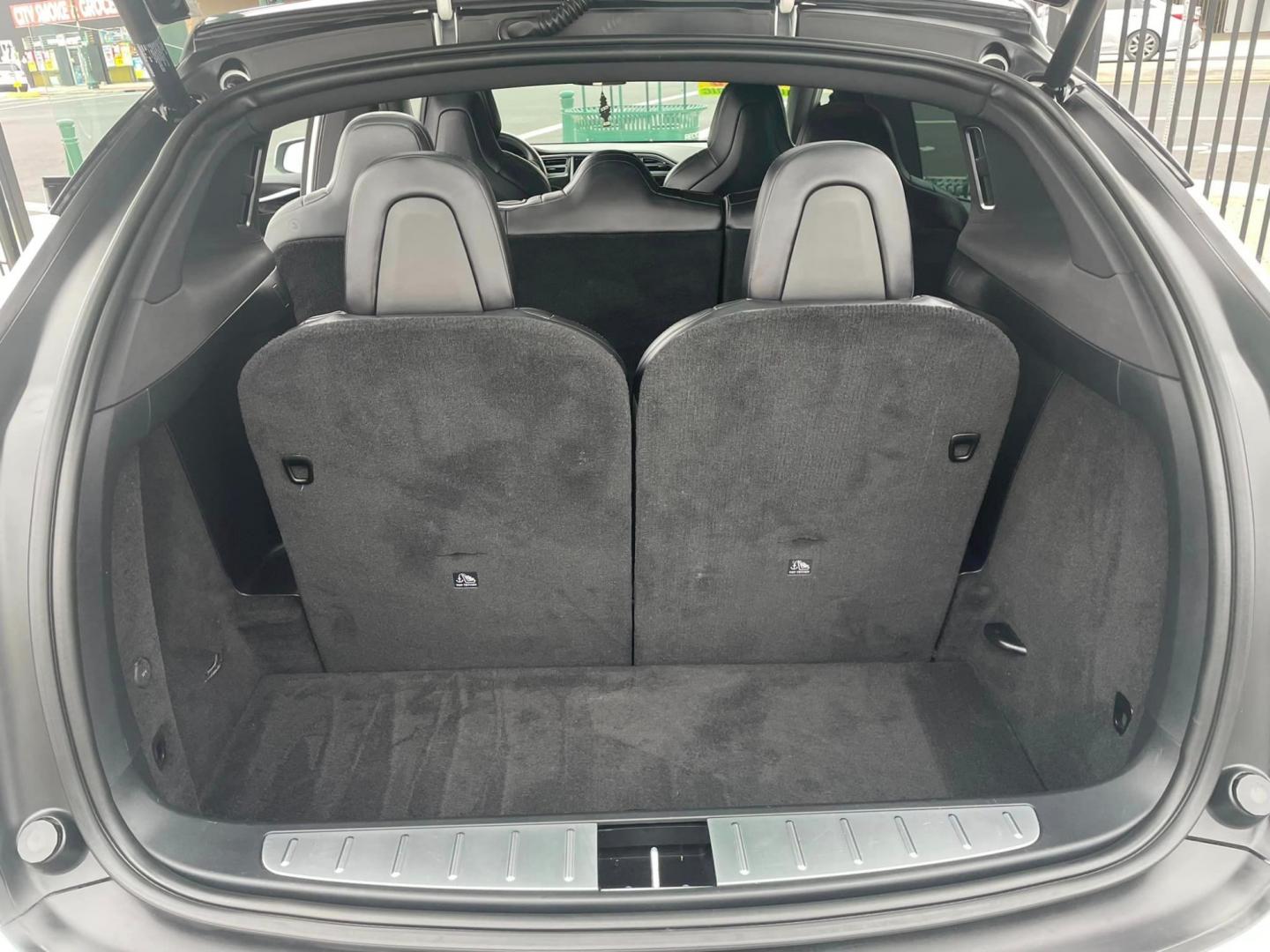 2018 WHITE /BLACK Tesla Model X (5YJXCAE28JF) , located at 744 E Miner Ave, Stockton, CA, 95202, (209) 944-5770, 37.956863, -121.282082 - Photo#12